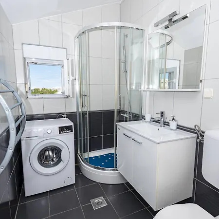 Apartment Murvica Pag Town